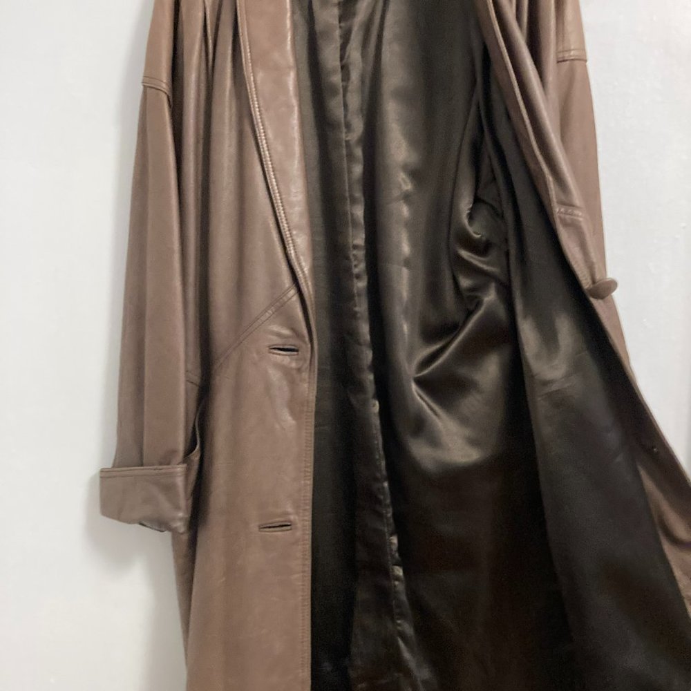Vintage Jaqueline Ferrar long coat. Medium. Brown leather. - Picture 3 of 9
